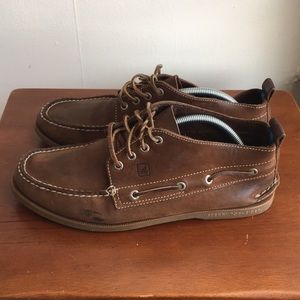 chukka boat shoes